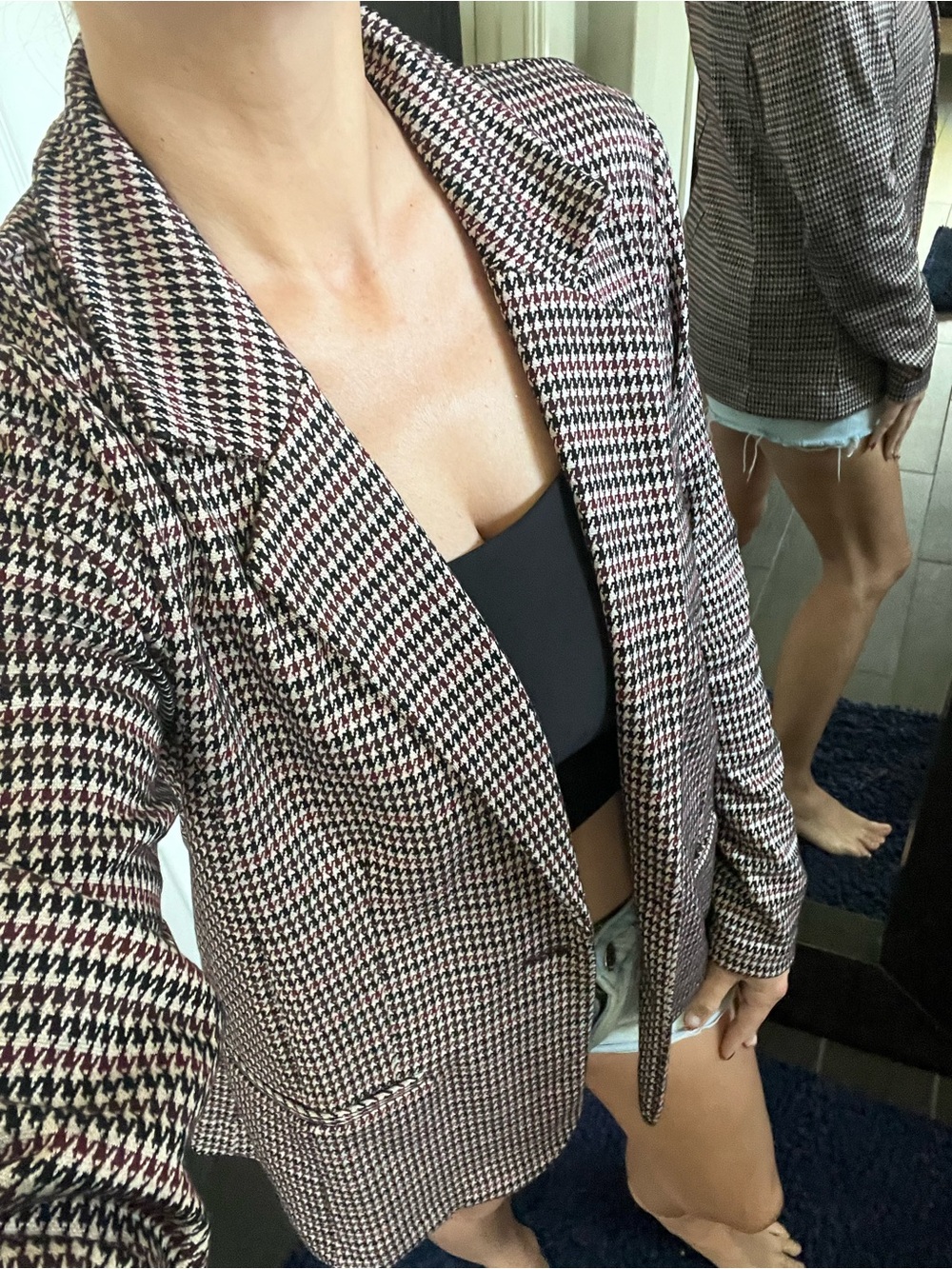 Women's Houndstooth Knit Blazer Jacket - Black, Brown, Cream & Burgundy - Picture 3 of 10